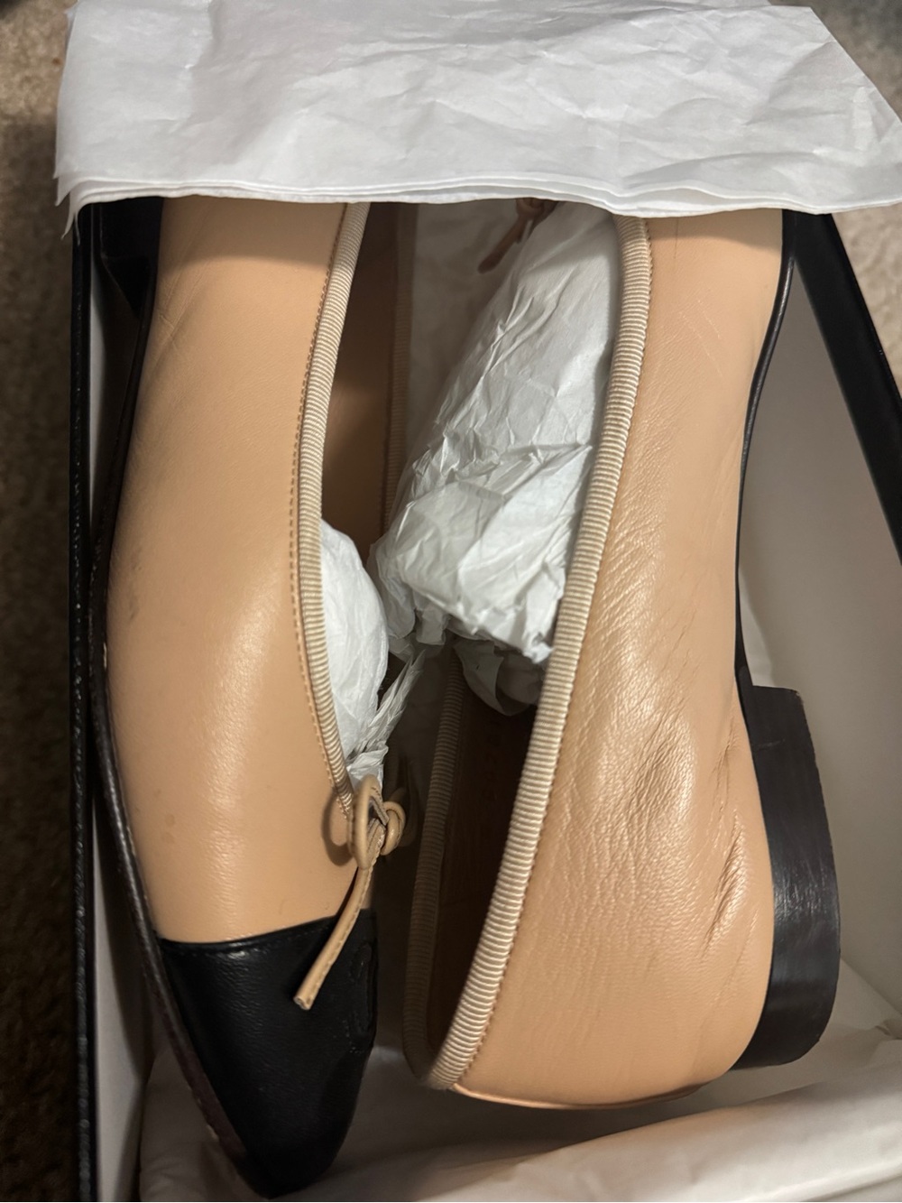 CHANEL Beige Leather Ballet Flats with Black Cap Toe - Picture 6 of 7